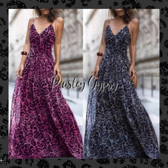 Luxurious Grey Leopard Print Chiffon Maxi Dress - Picture 3 of 11